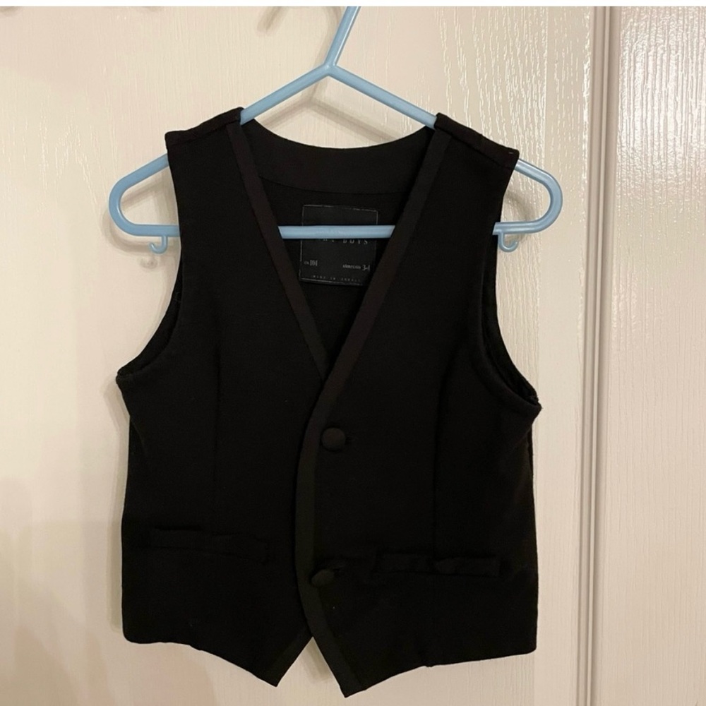 Black Button-Up Vest